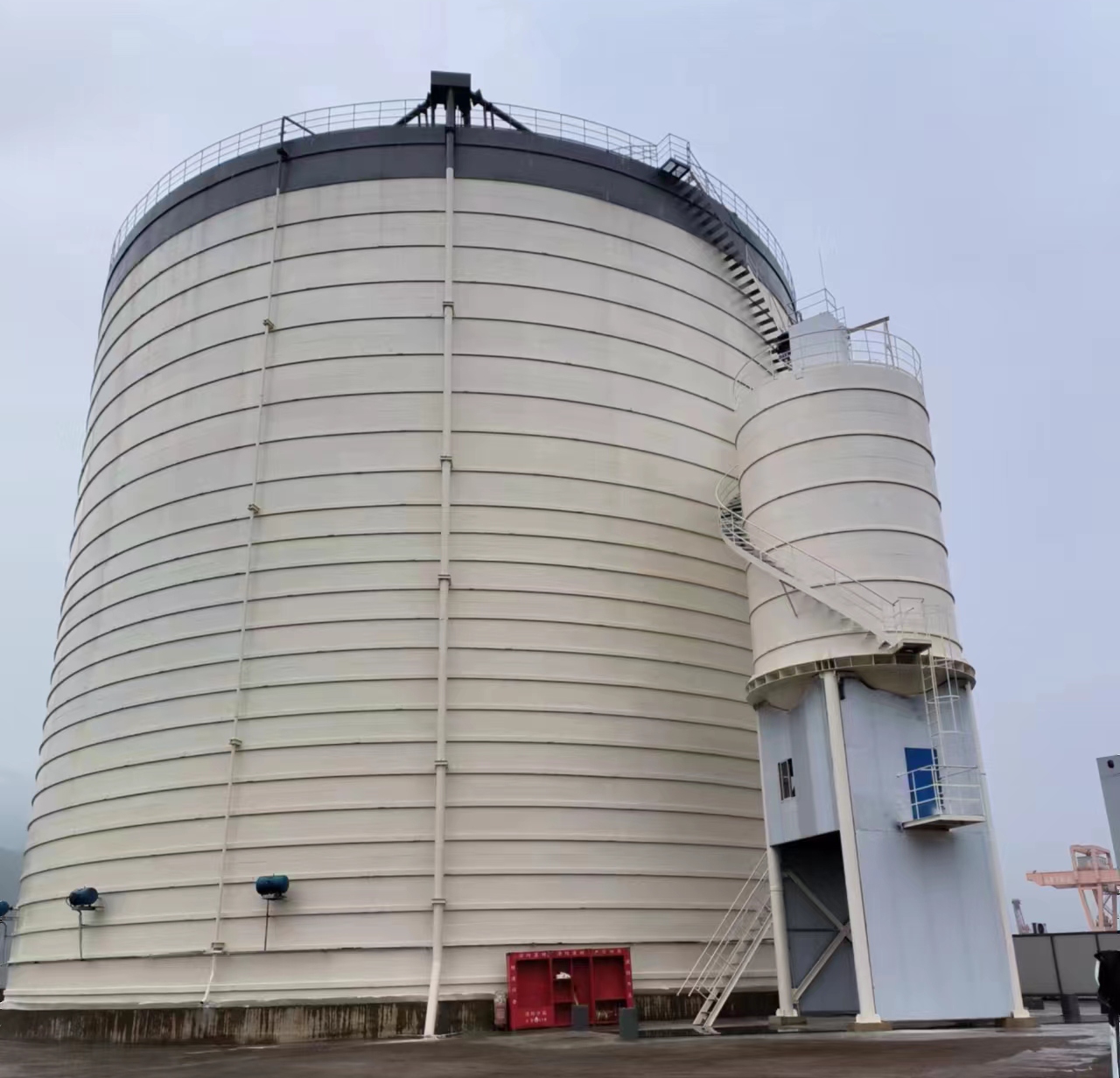 永发镇10万吨水泥钢板库